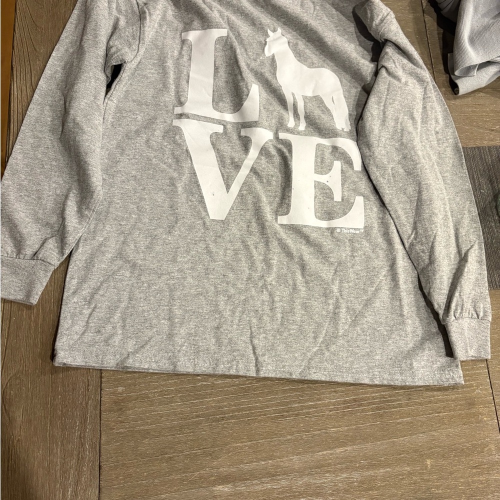 Gildan Gray Long Sleeve Tee with White LOVE & horse Graphic